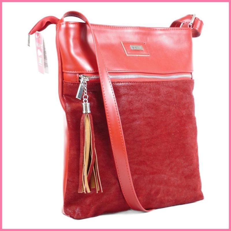 VIA55 női keresztpántos táska bojtos zsebbel, rostbőr, piros shoppertaska-hu b