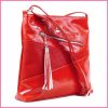 VIA55 női keresztpántos táska ferde varrással, rostbőr, piros shoppertaska-hu b