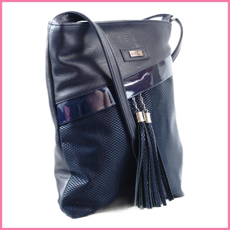 VIA55 női keresztpántos táska ferde zsebbel, rostbőr, kék shoppertaska-hu b