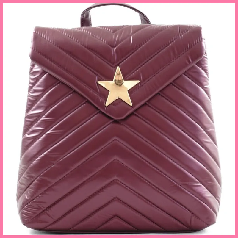 Női hátitáska csillaggal és V varrott mintával, vízhatlan, vörös shoppertaska.hu 1