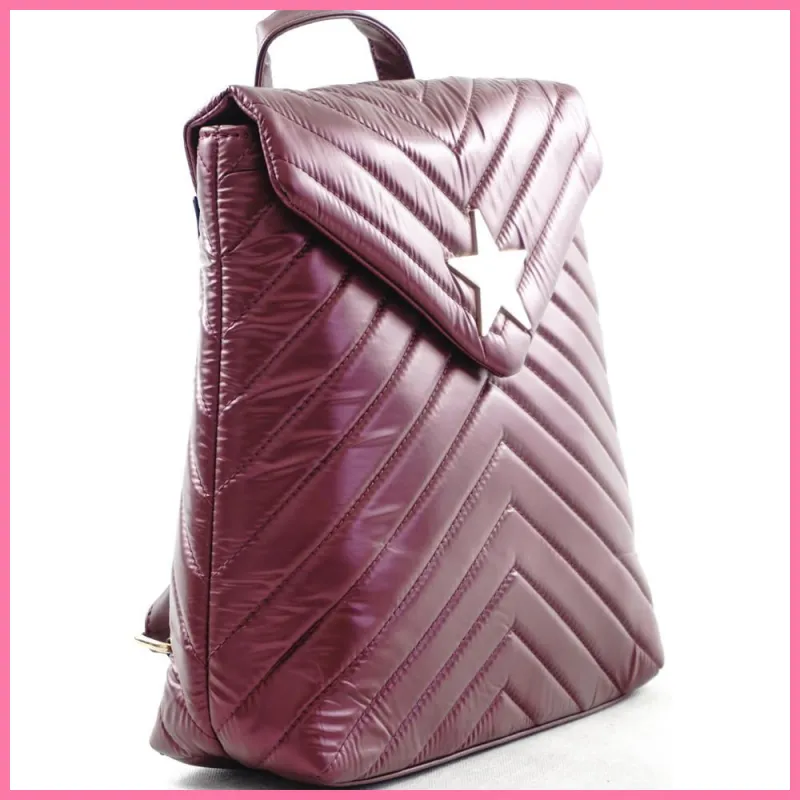 Női hátitáska csillaggal és V varrott mintával, vízhatlan, vörös shoppertaska-hu 2